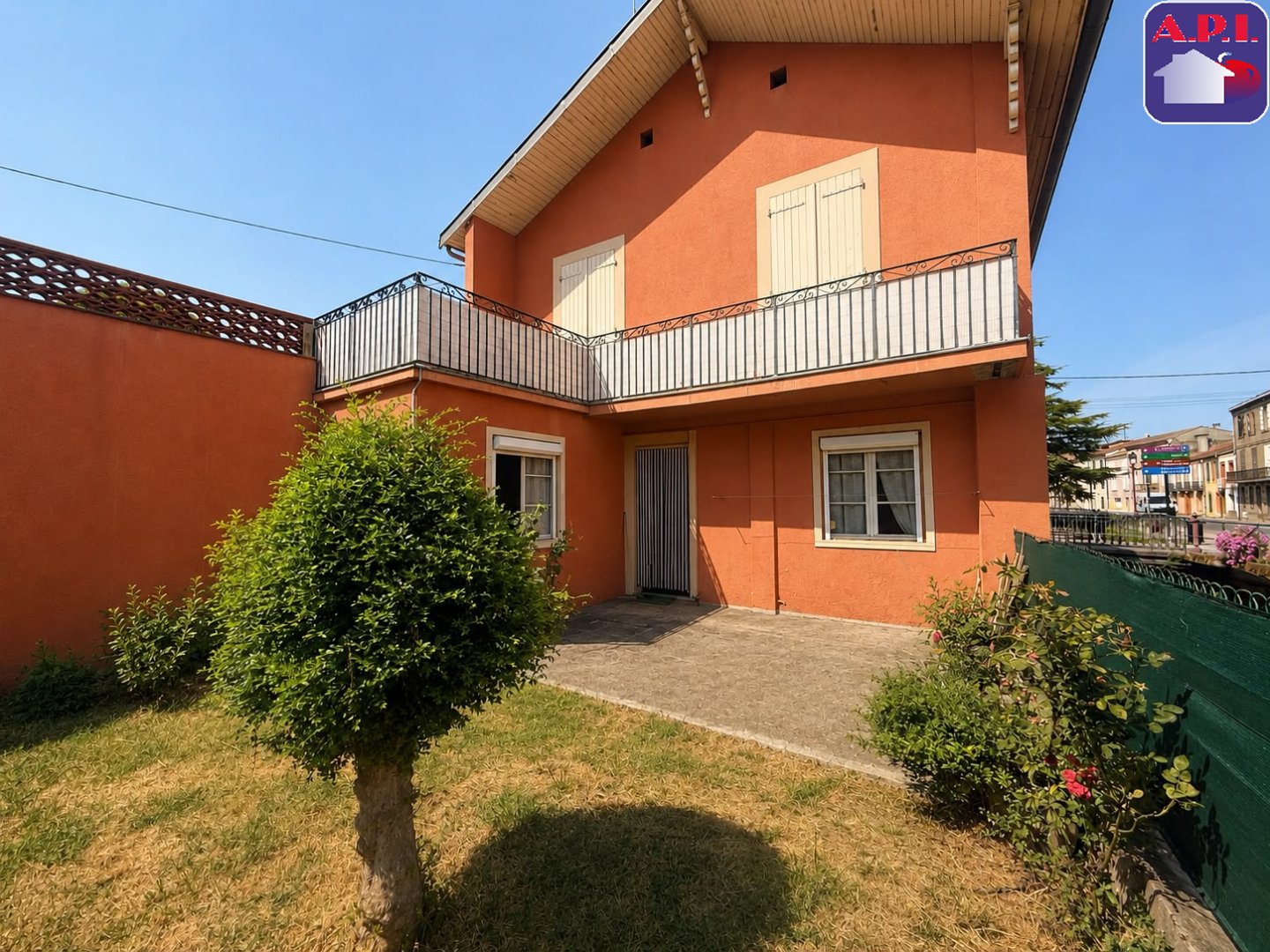 Agence immobilière de ARIEGE PYRENEES IMMOBILIER (API)