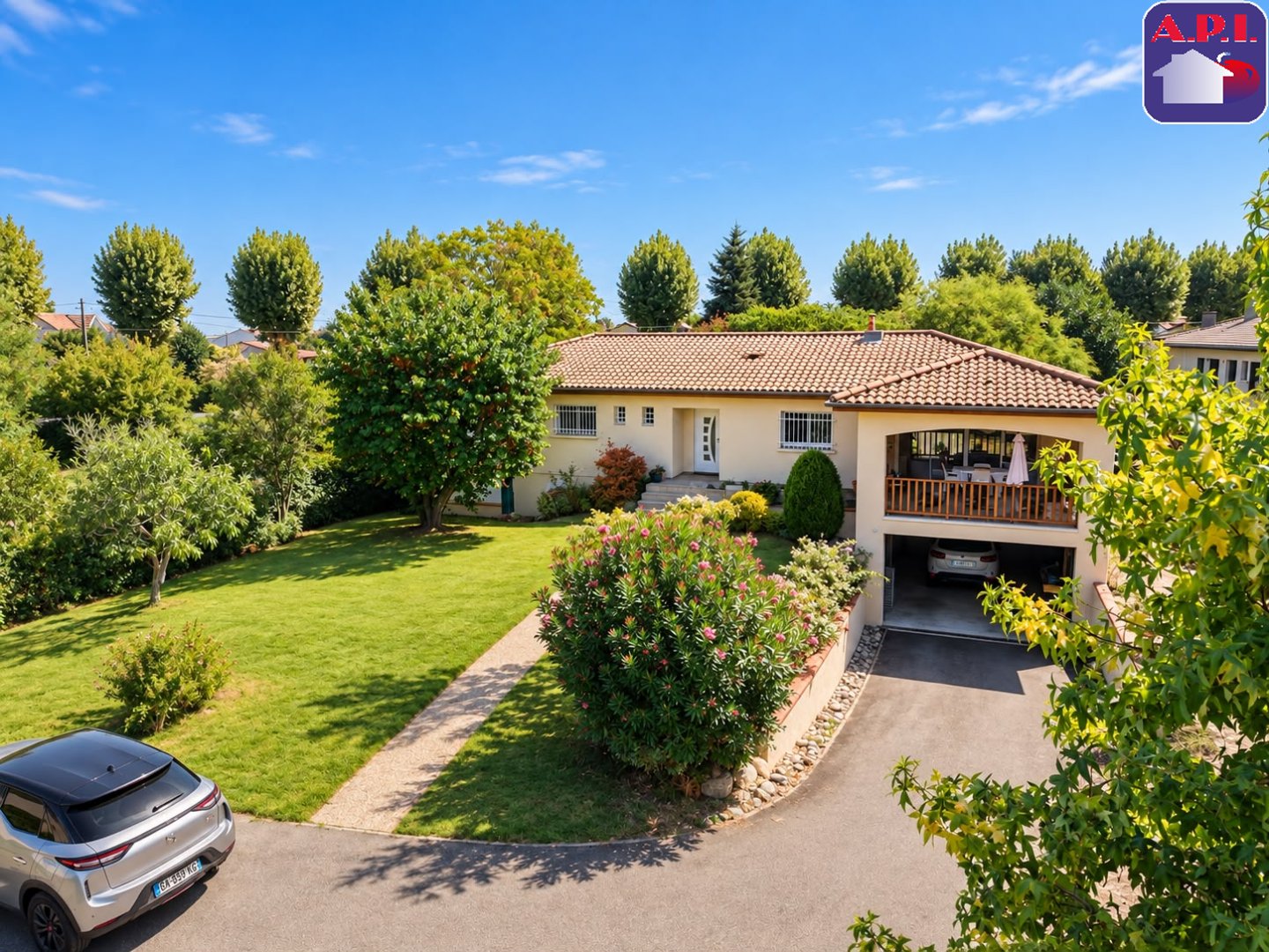 Agence immobilière de ARIEGE PYRENEES IMMOBILIER (API)