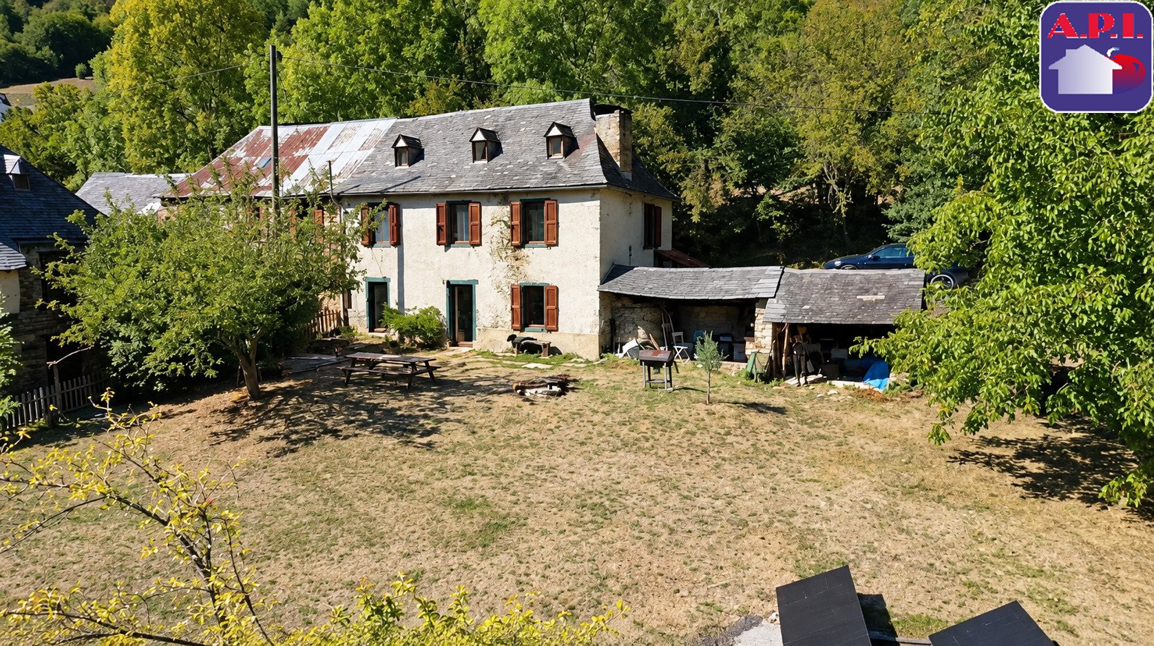 Agence immobilière de ARIEGE PYRENEES IMMOBILIER (API)