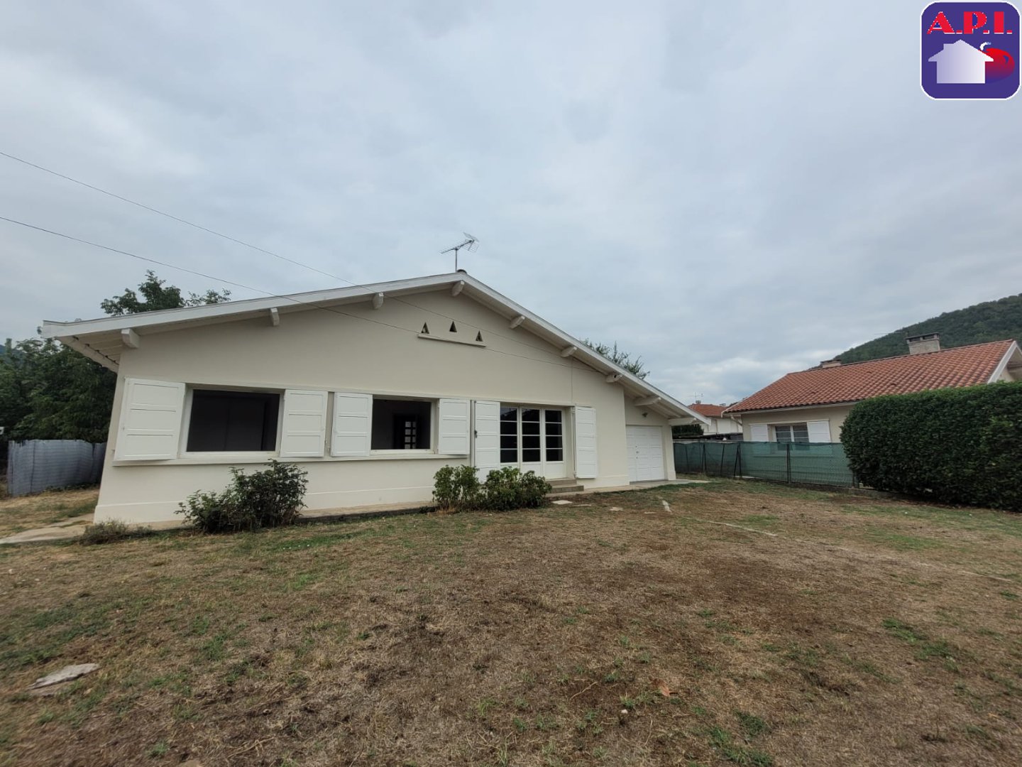 Agence immobilière de ARIEGE PYRENEES IMMOBILIER (API)