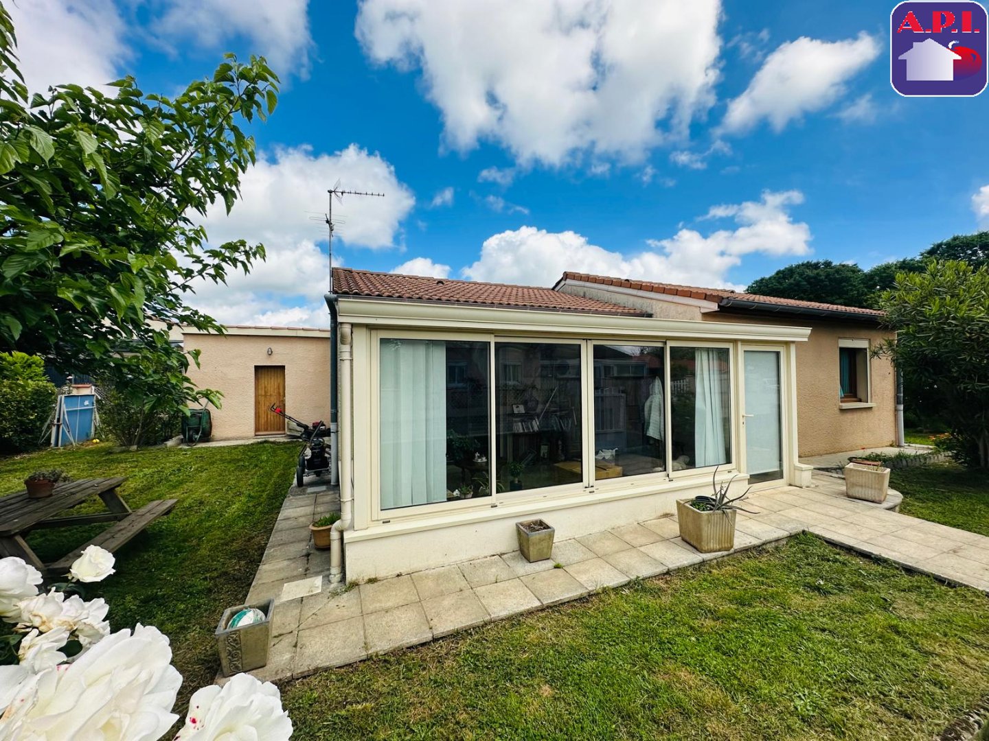 Agence immobilière de ARIEGE PYRENEES IMMOBILIER (API)