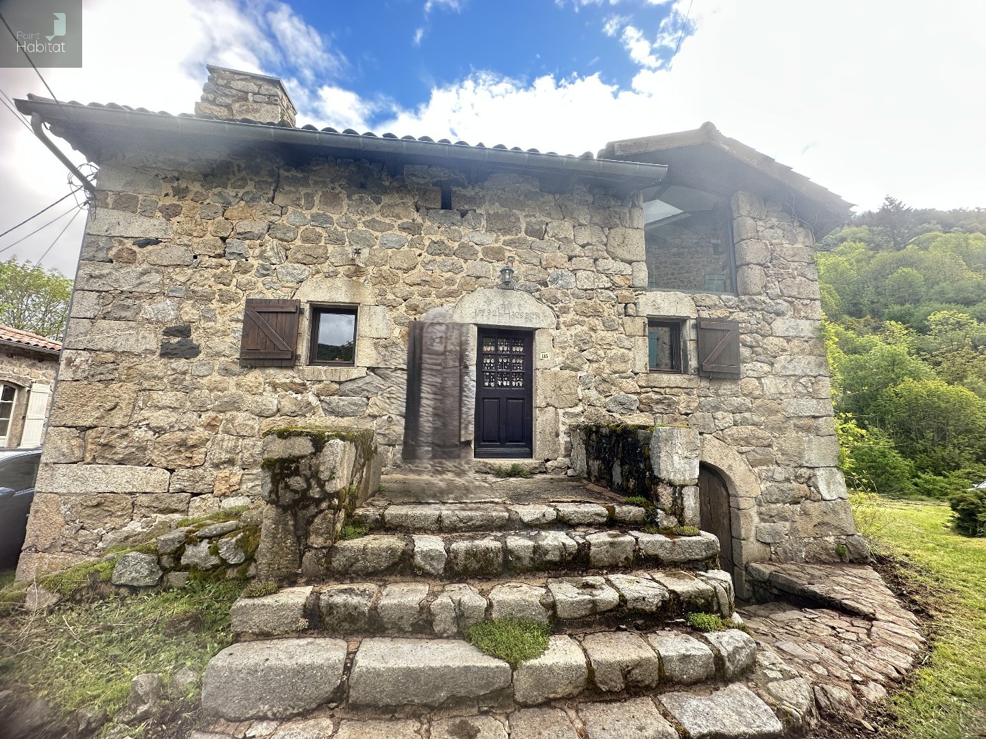 Maison 233m² — Mézilhac