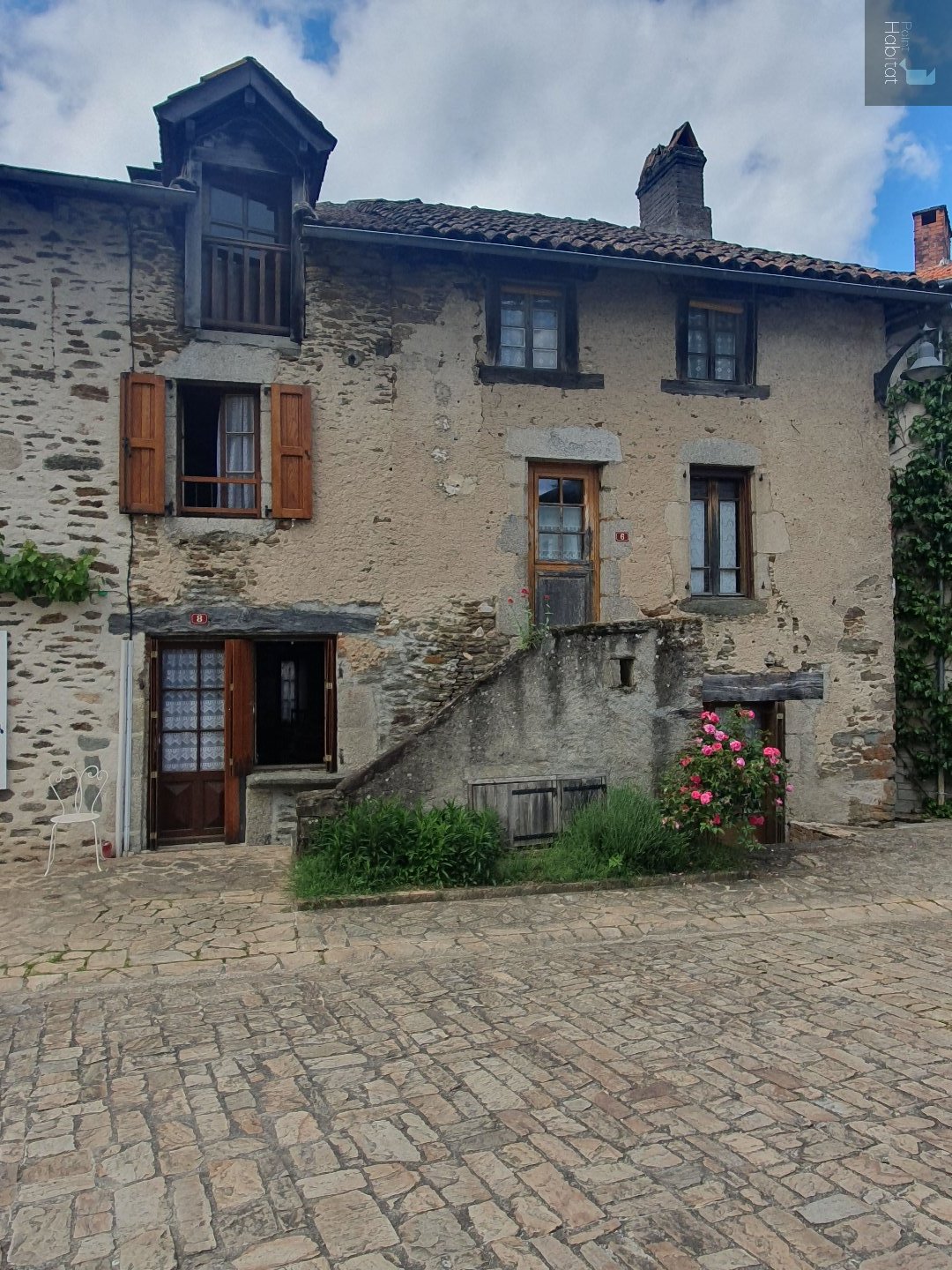 Maison 60m² — Leynhac
