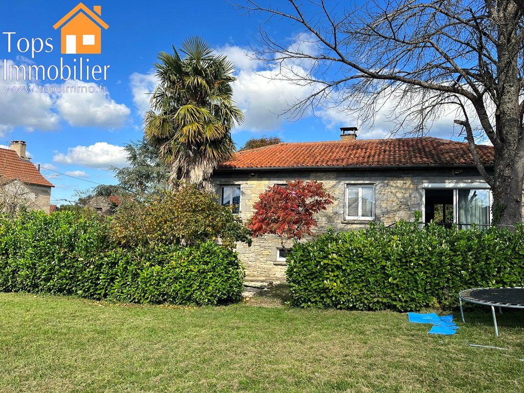 Maison 90m² — Vailhourles