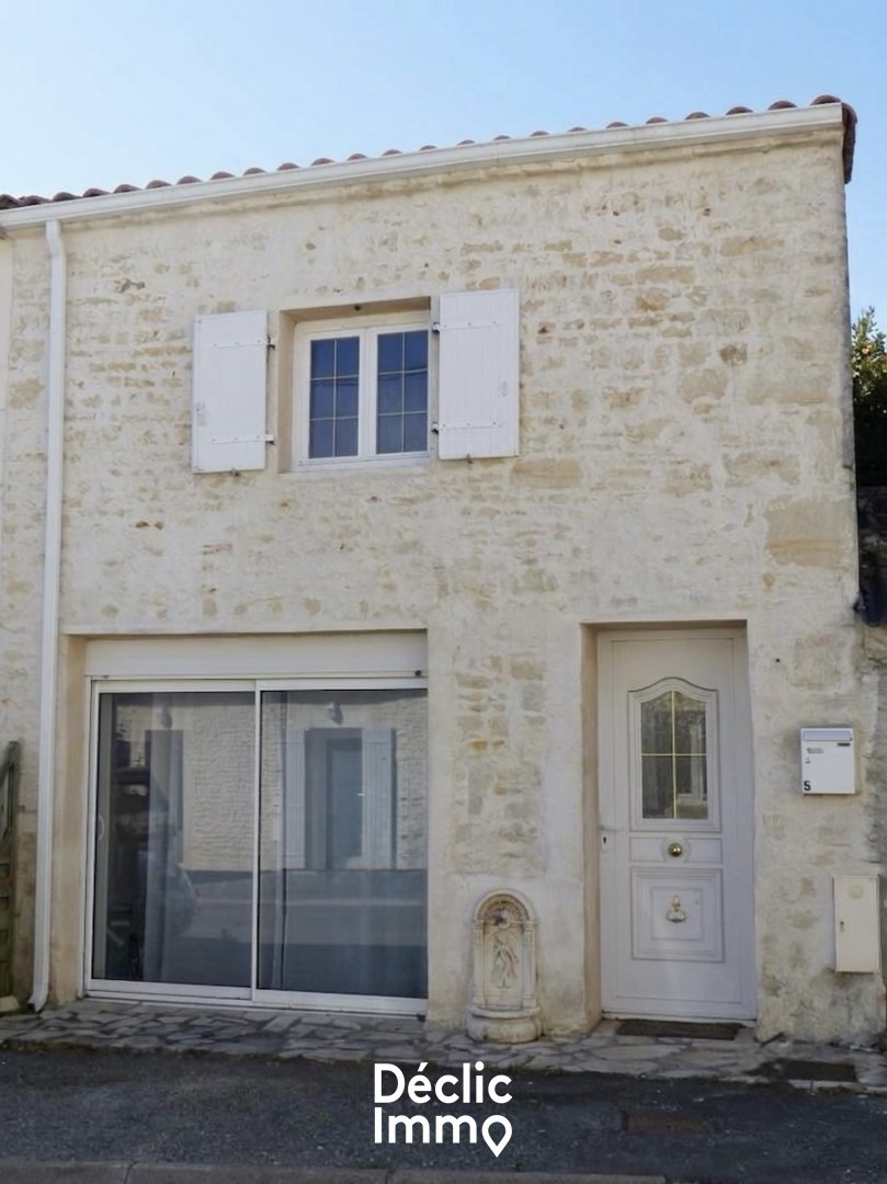 Maison 74m² — Longèves