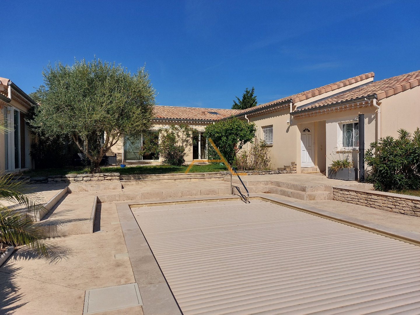 Agence immobilière de OFFICE IMMOBILIER ARIENTI
