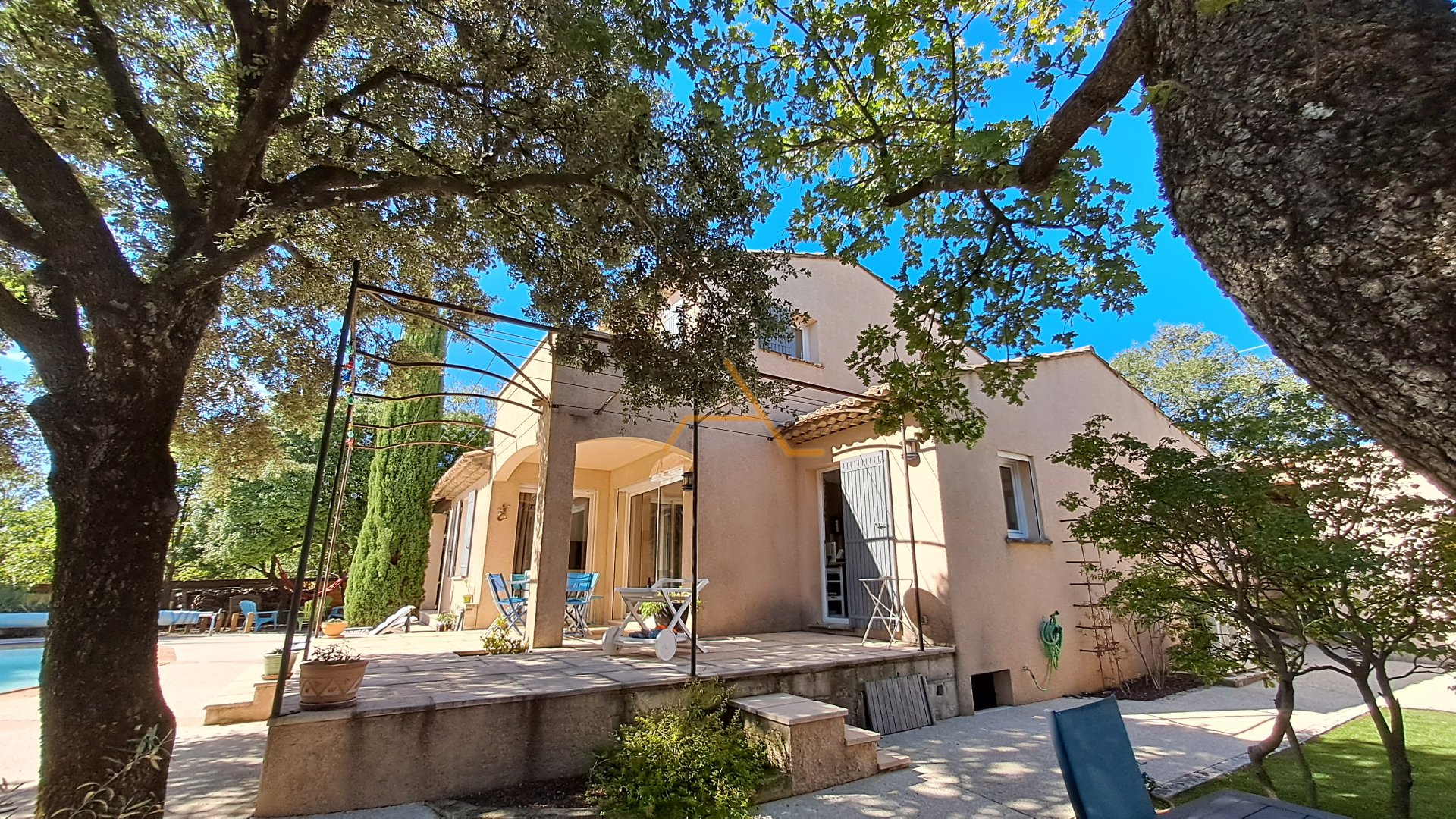 Agence immobilière de OFFICE IMMOBILIER ARIENTI