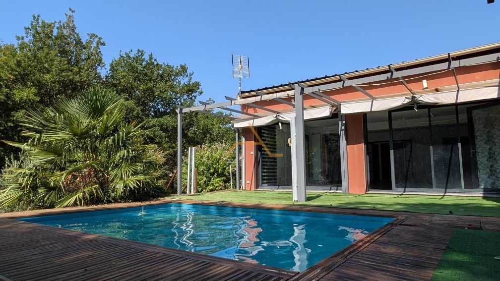Agence immobilière de OFFICE IMMOBILIER ARIENTI