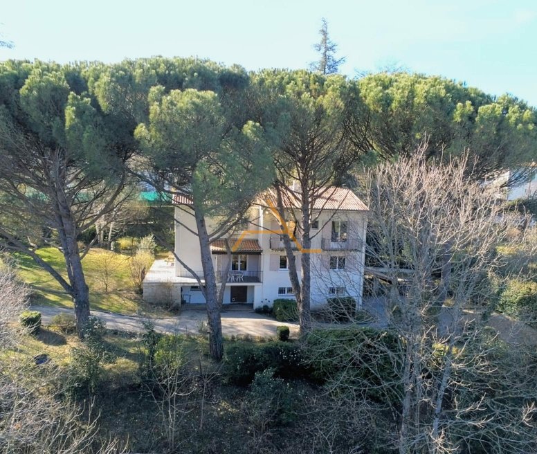 Agence immobilière de OFFICE IMMOBILIER ARIENTI