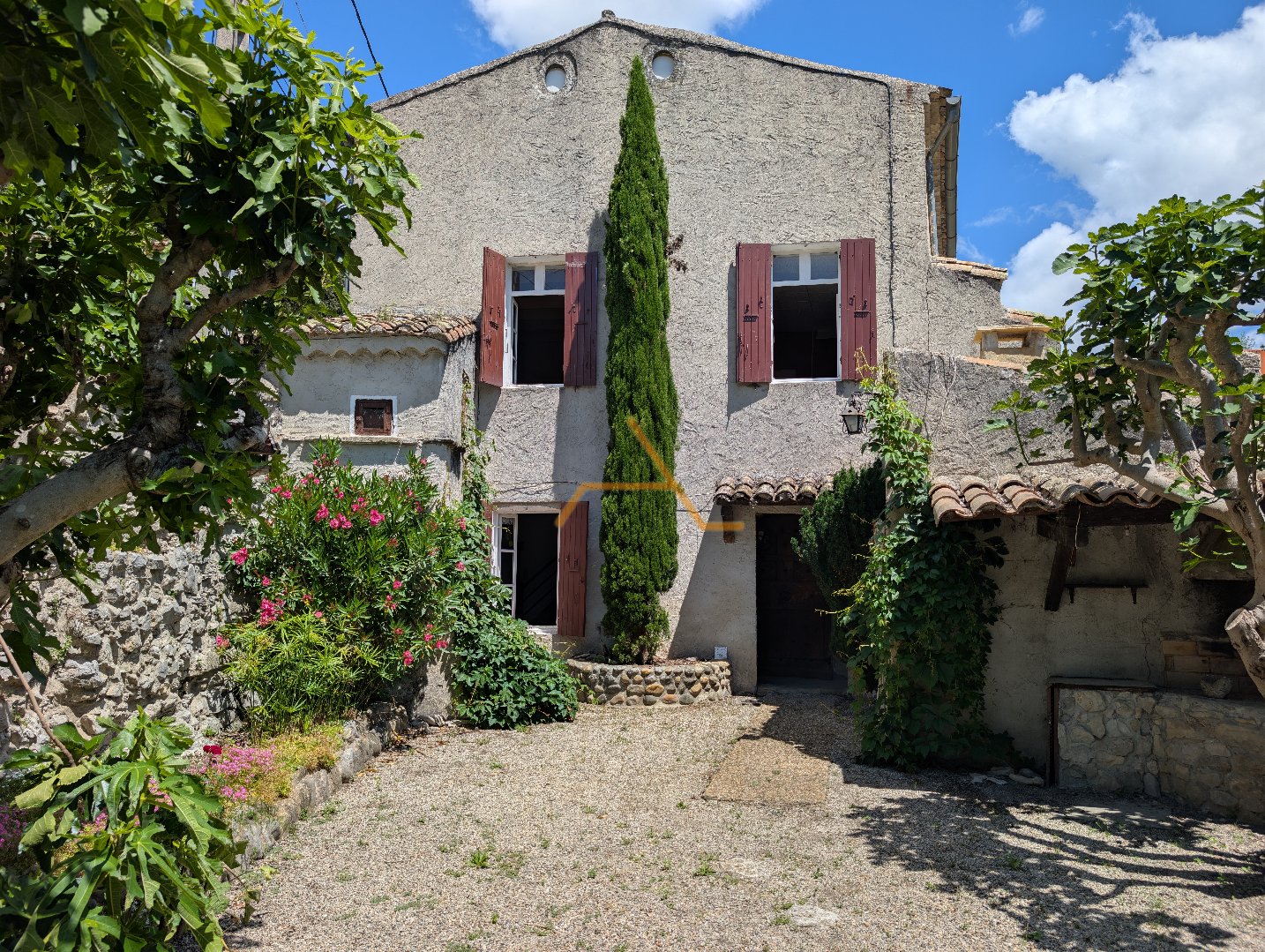 Agence immobilière de OFFICE IMMOBILIER ARIENTI