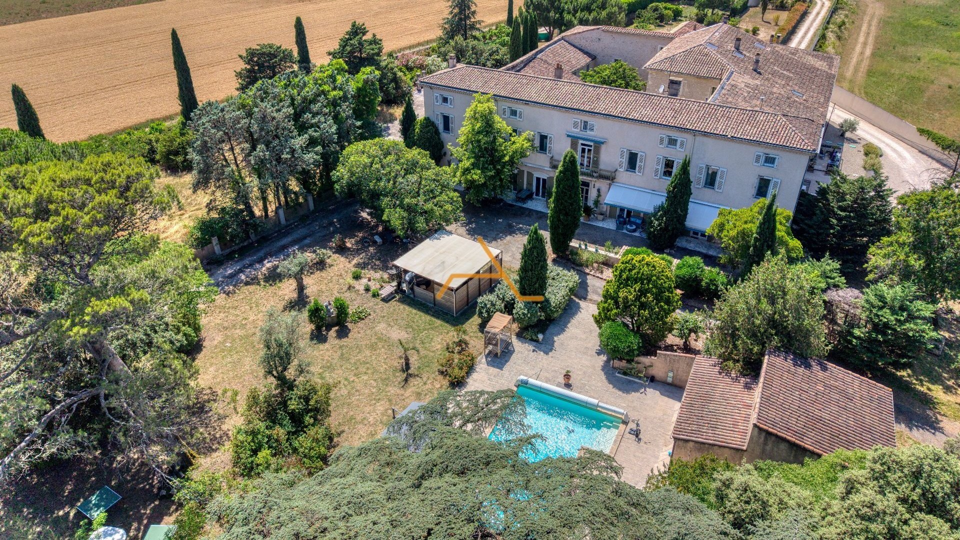Agence immobilière de OFFICE IMMOBILIER ARIENTI