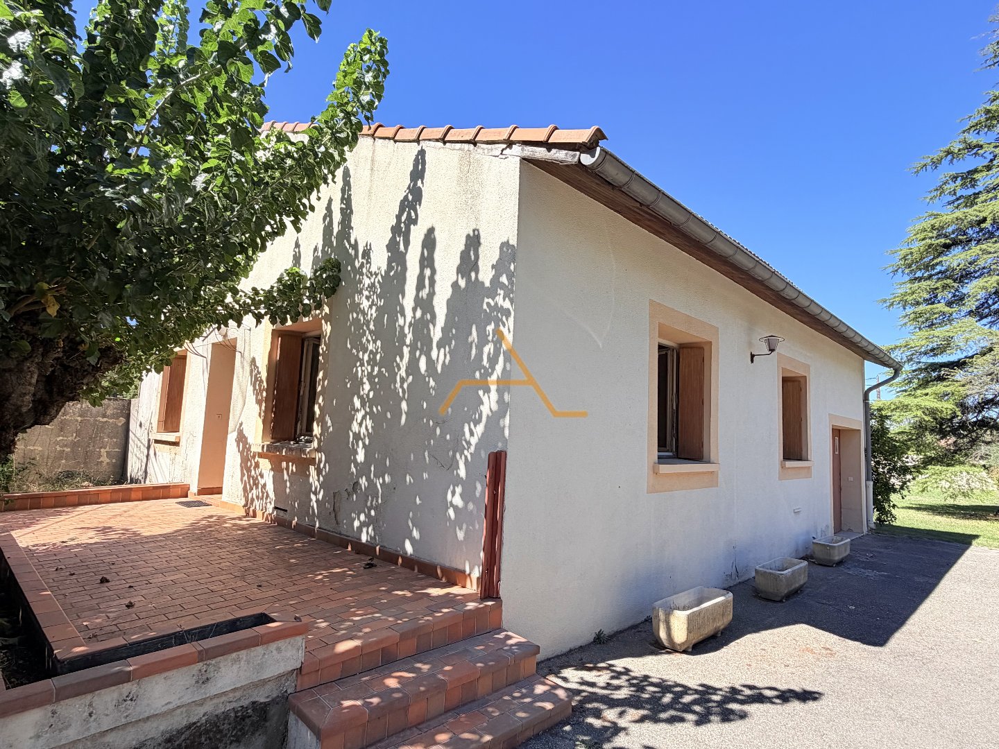 Agence immobilière de OFFICE IMMOBILIER ARIENTI