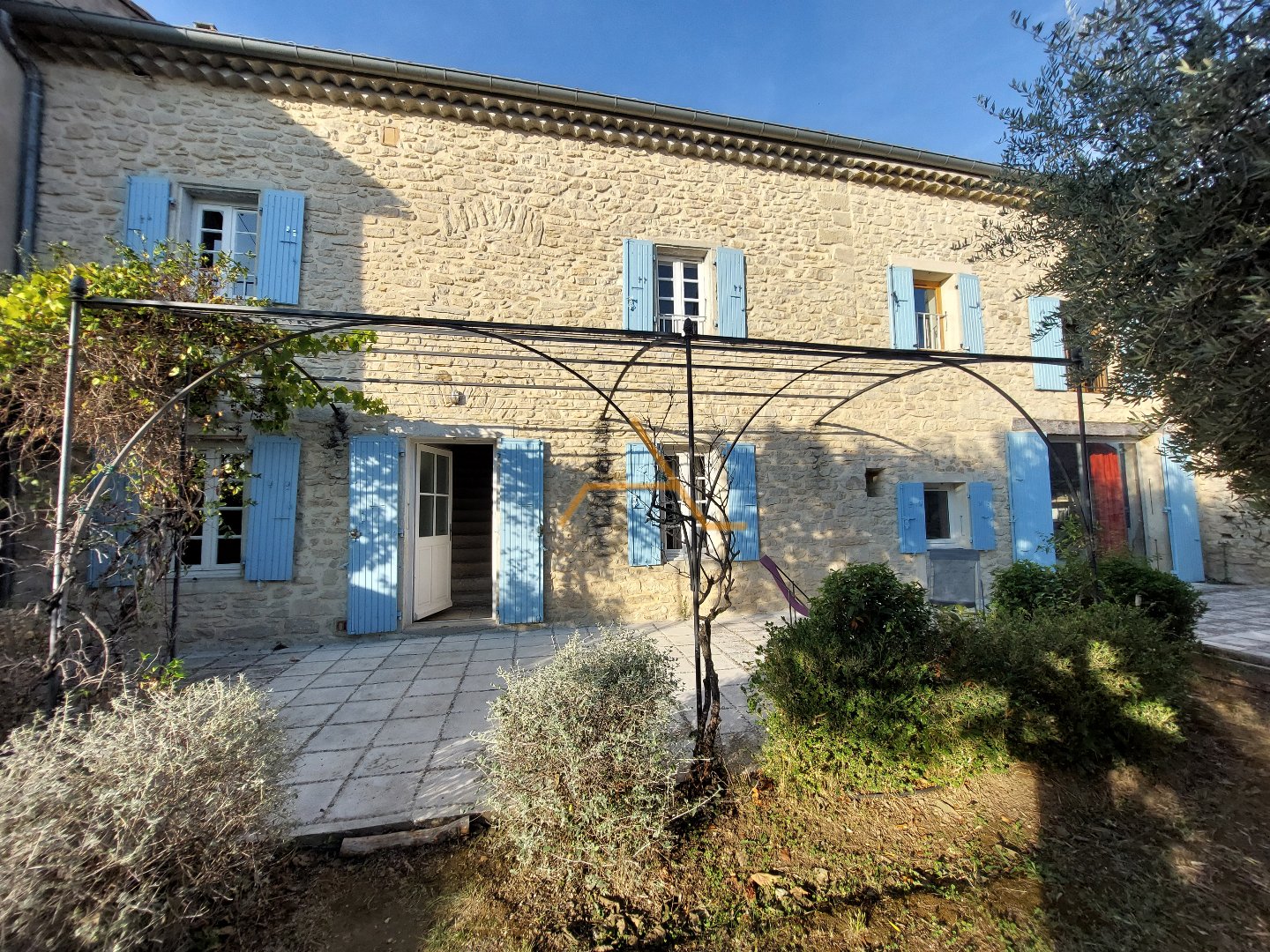 Agence immobilière de OFFICE IMMOBILIER ARIENTI