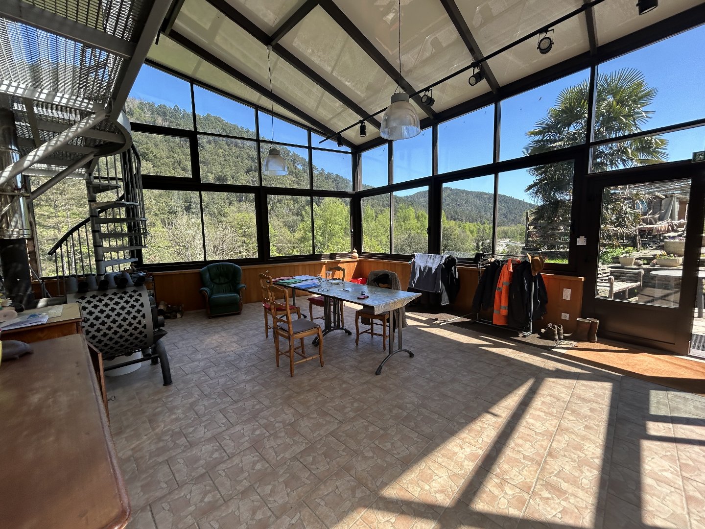 Maison 285m² — Saint-Étienne-Vallée-Française