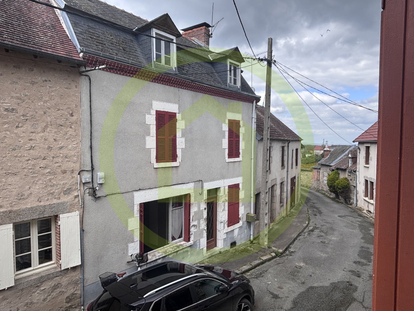 Maison 77m² — Chénérailles