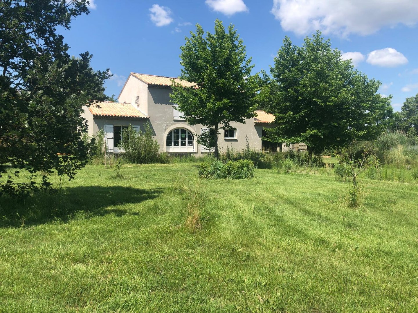 Maison 252m² — Orgon