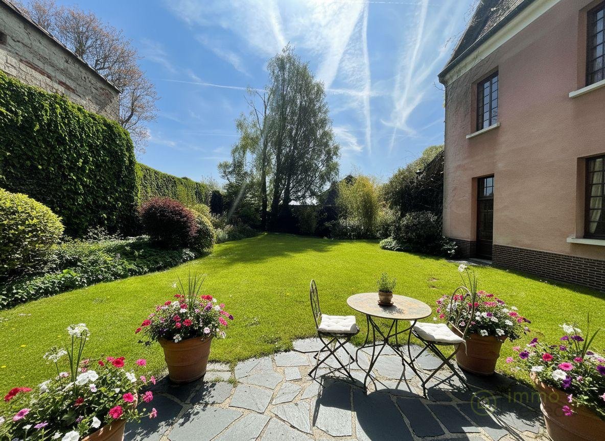 Maison 438m² — Doullens