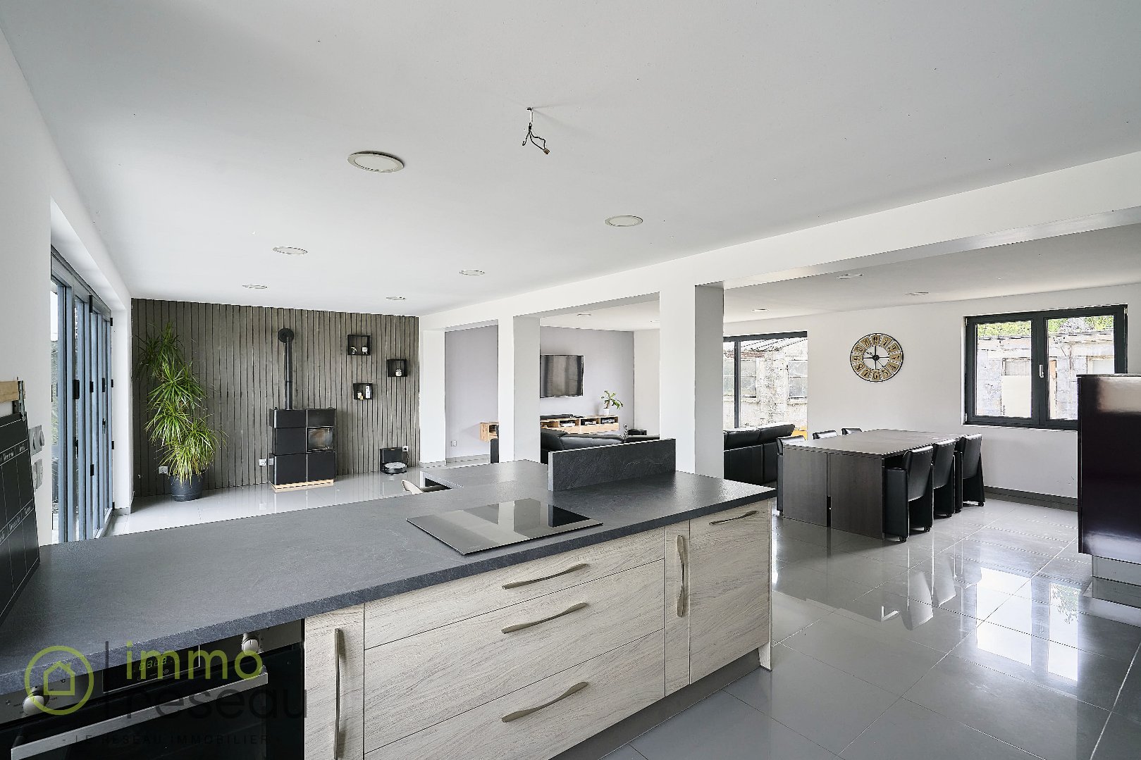 Maison 245m² — Pecquencourt