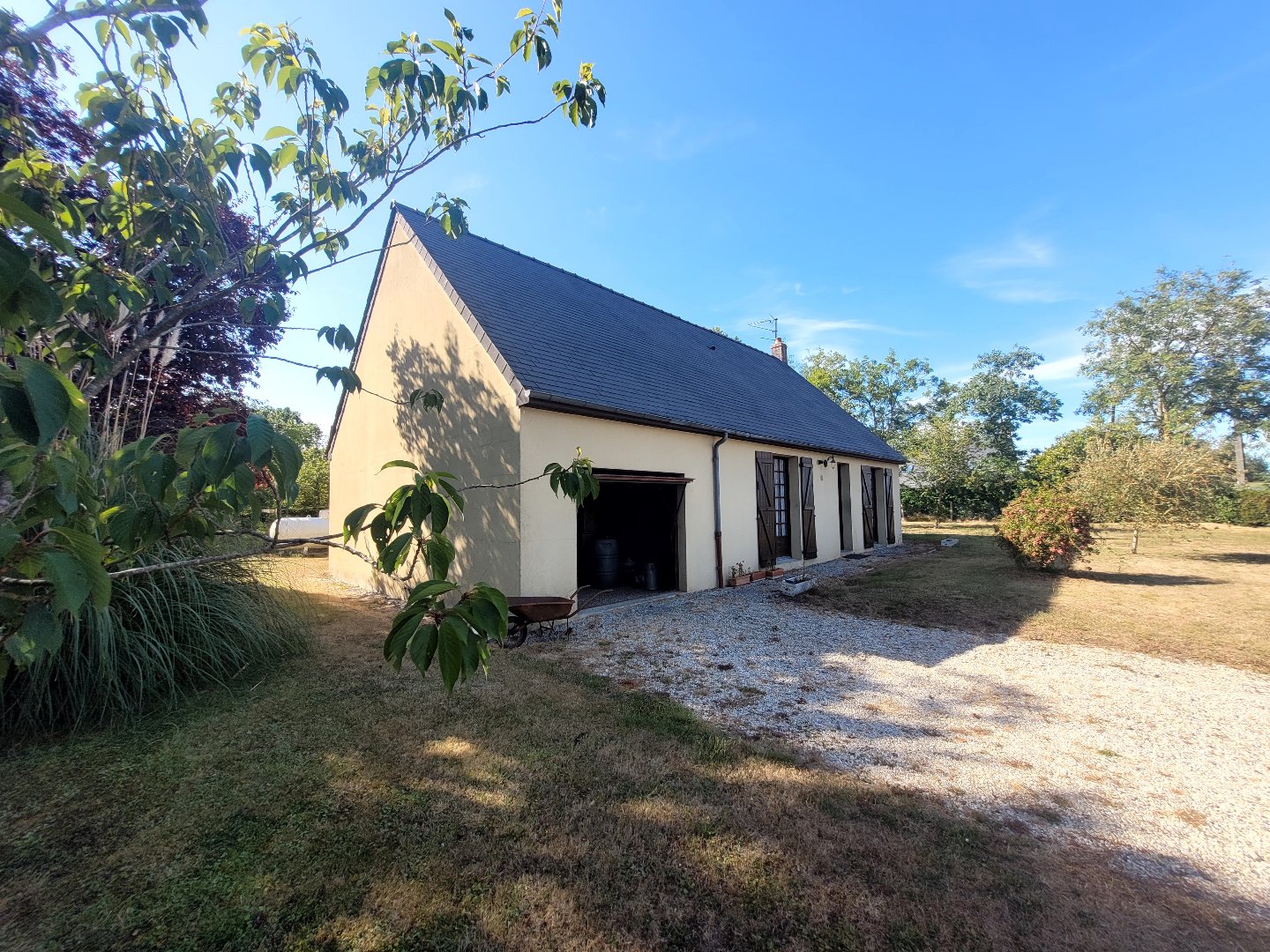 Maison 75m² — Janville