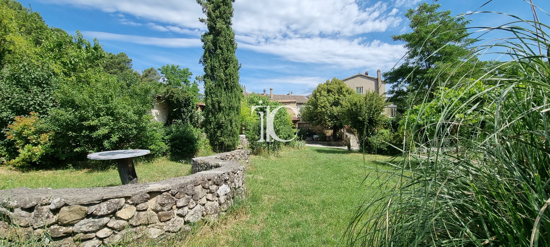 Maison de caractère