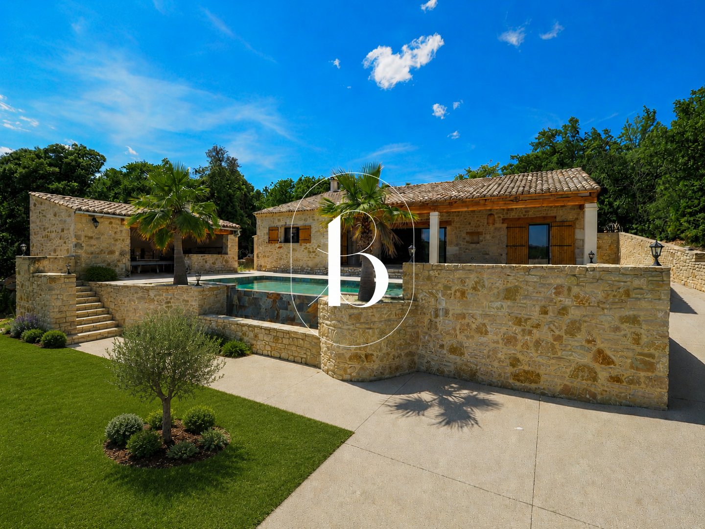 Maison 150m² — Goudargues
