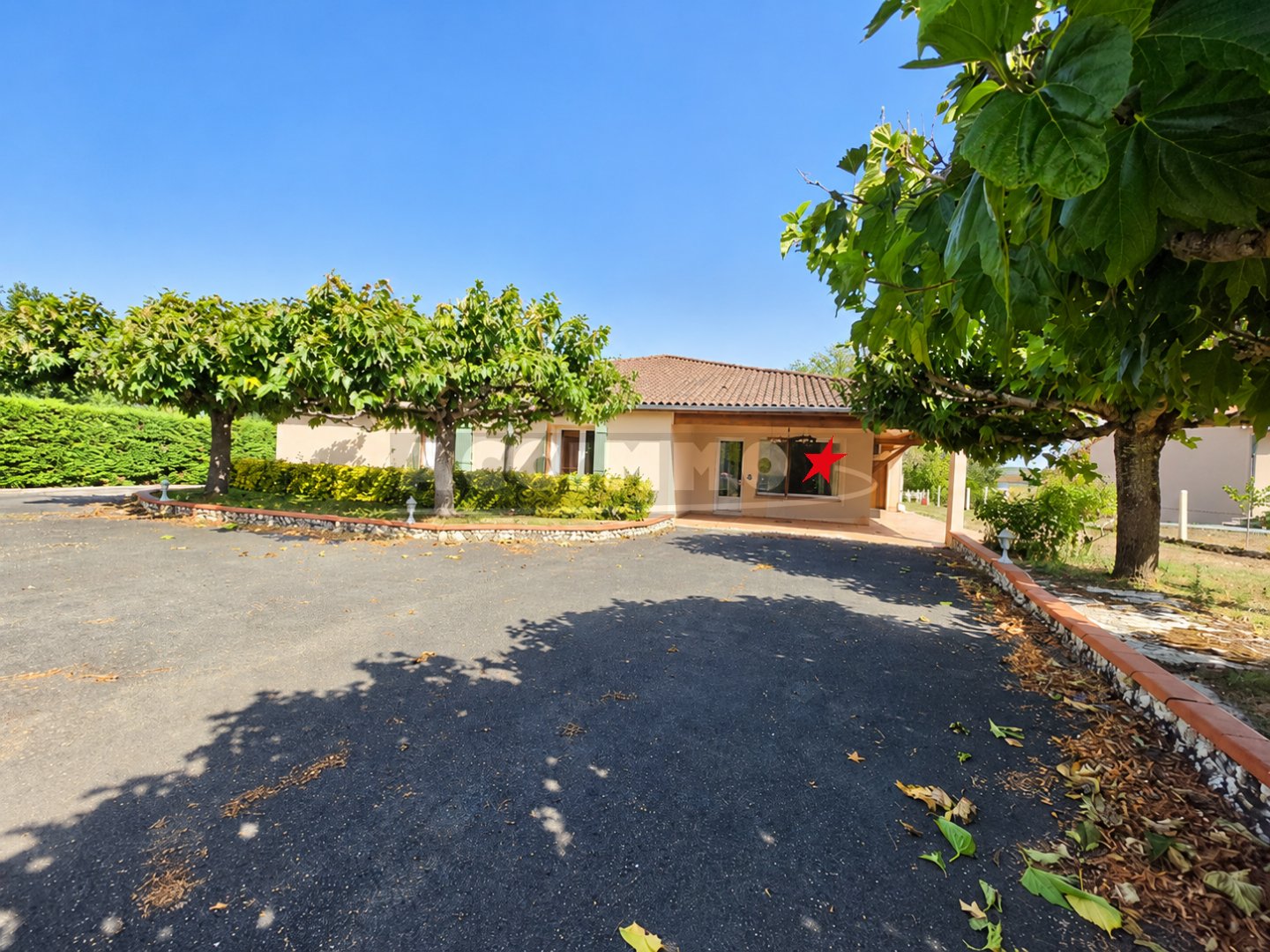 Maison 180m² — Saint-Julien-du-Puy