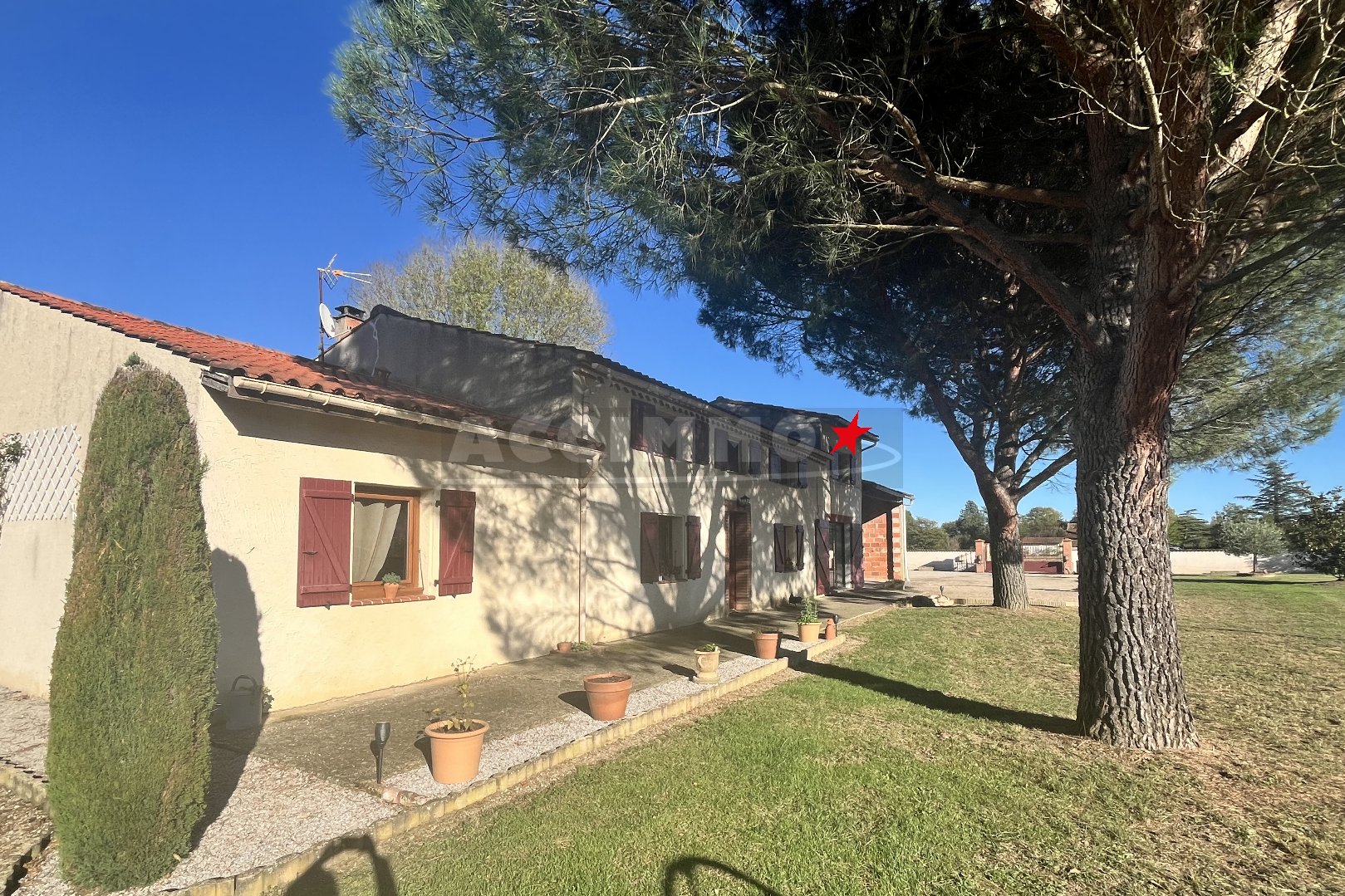 Maison 170m² — Saint-Paul-Cap-de-Joux