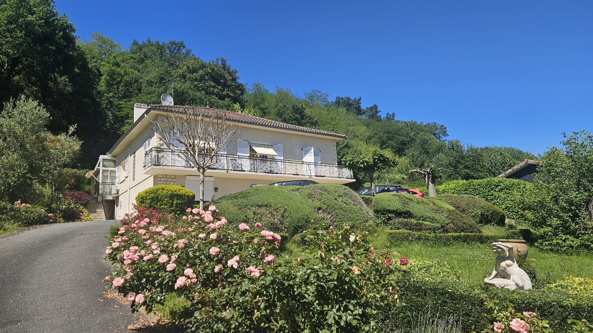 Agence immobilière de AAREVA IMMOBILIER
