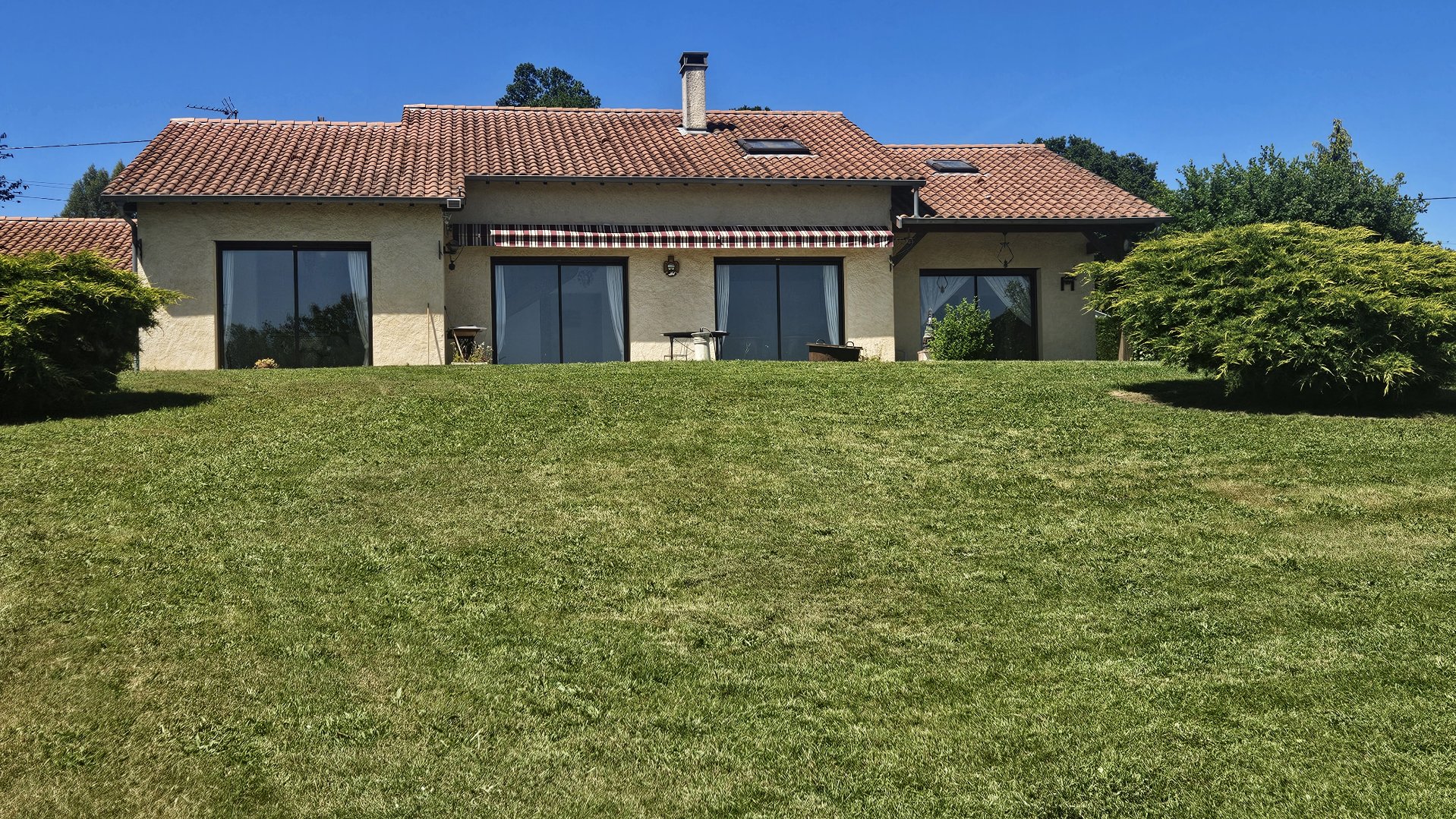 Agence immobilière de AAREVA IMMOBILIER