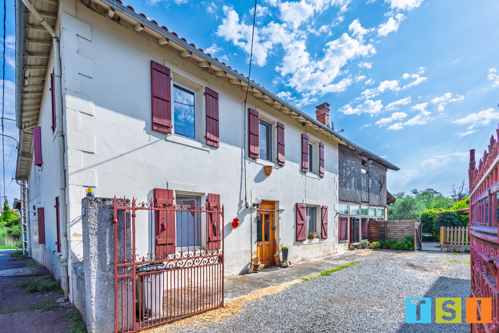 Maison 213m² — Mazères-sur-Salat