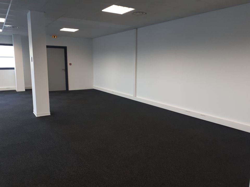 A louer Bureaux 150 m² Colomiers