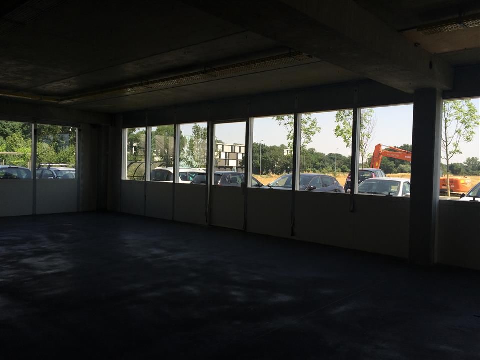 A louer Bureaux 698 m² Labège