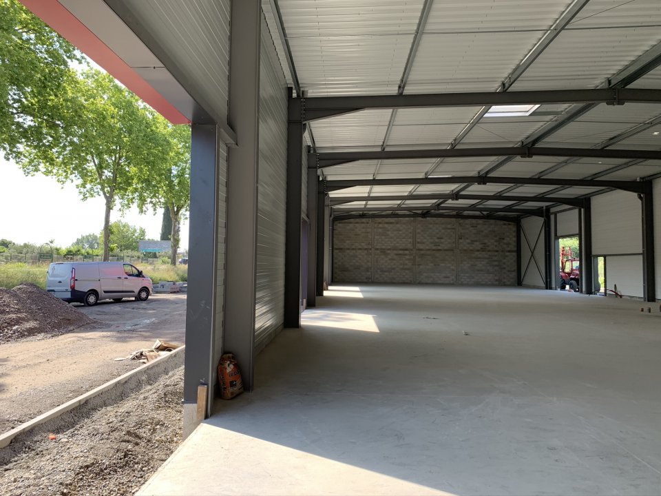 A louer Entrepôt 252 m² Saint-Jory