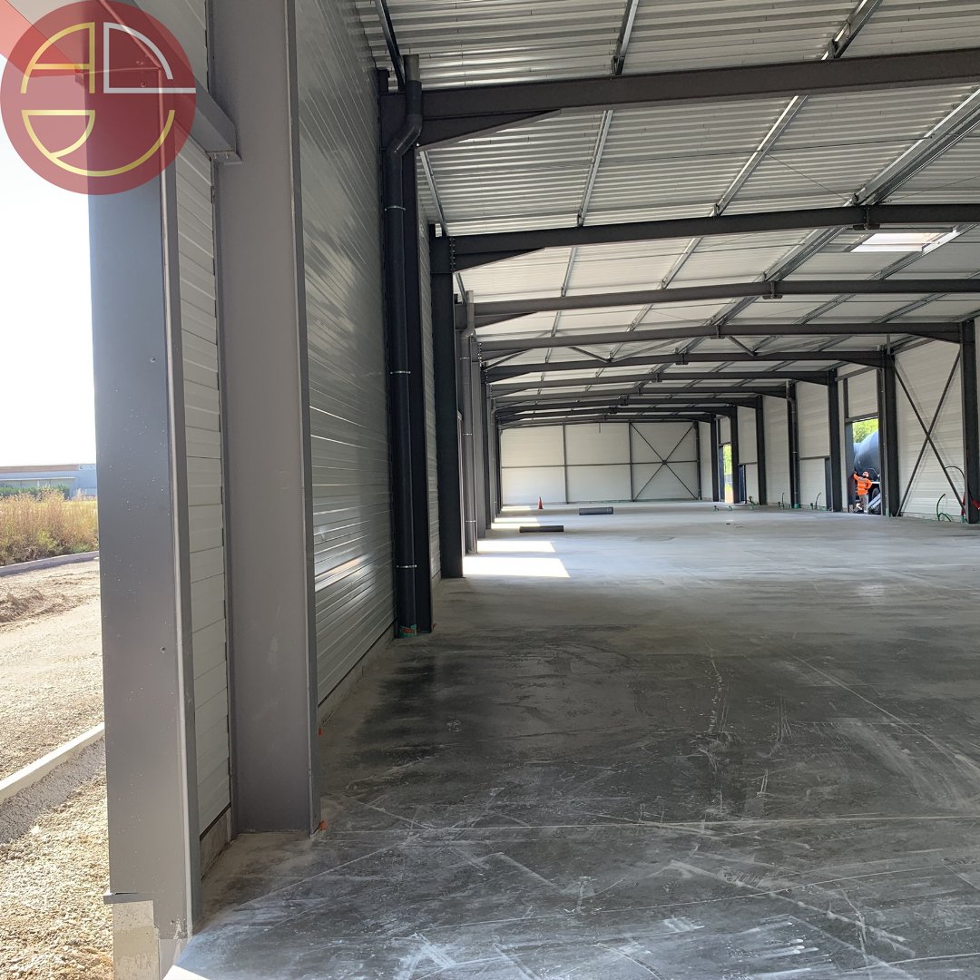 A louer Entrepôt 900 m² Saint-Jory