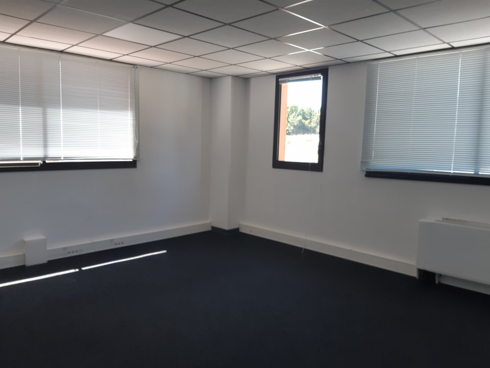 A louer Bureaux 410 m² Colomiers