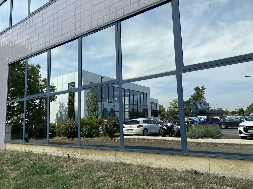 A louer Bureaux 400 m² Labège