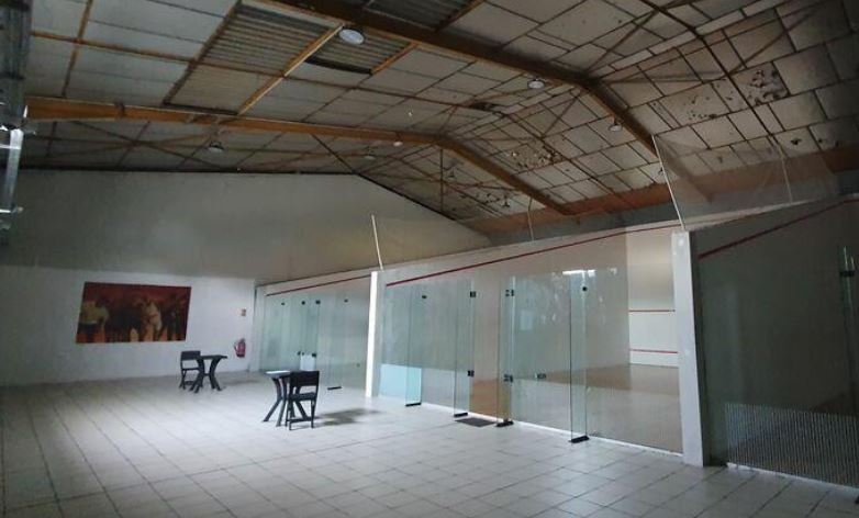 A vendre Local commercial  1 300 m² Toulouse