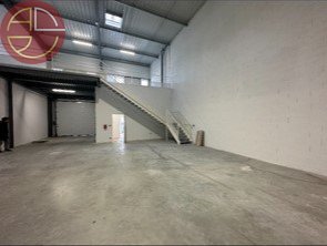 A louer Entrepôt 434 m² Beaupuy