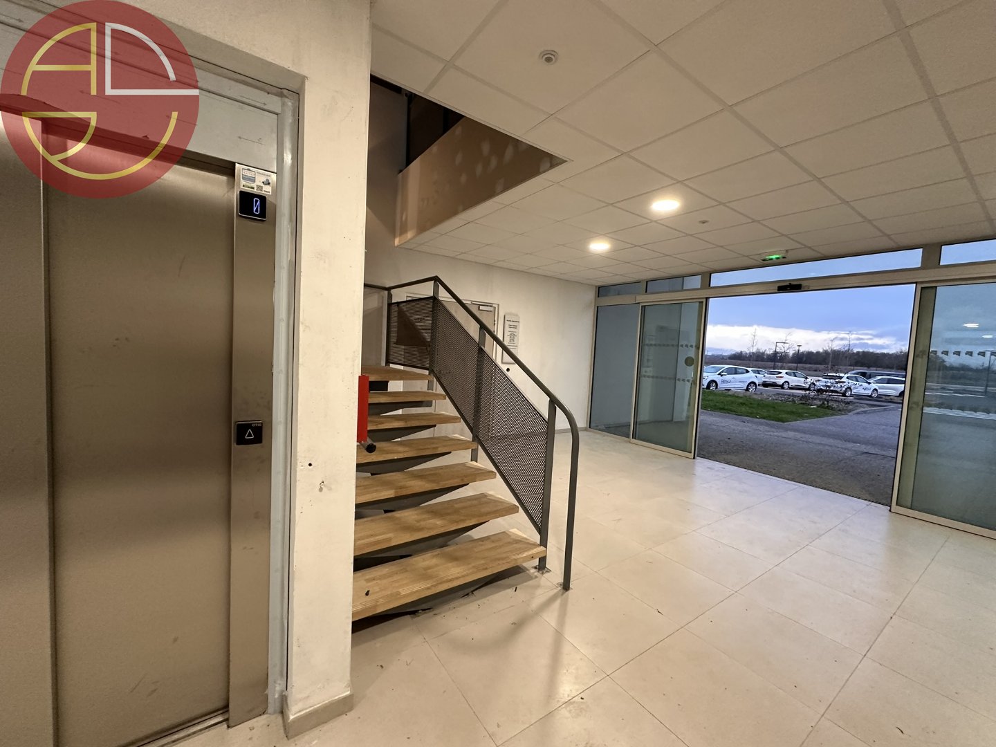 A vendre Bureaux 200 m² Eaunes