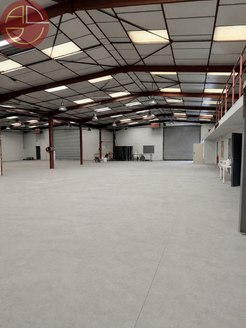ENTREPOT 1280 ² A LA LOCATION PLAISANCE DU TOUCH