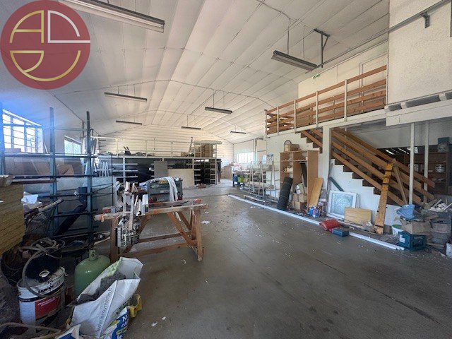 A vendre Entrepôt 1 315 m² Aucamville A vendre Entrepôt 1 315 m² Aucamville