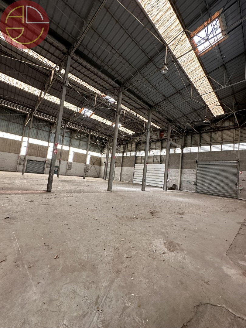 A louer Entrepôt 3 196 m² Toulouse