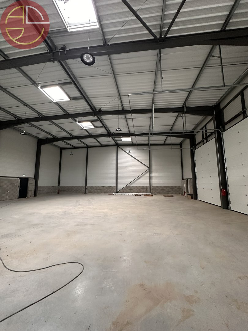 A louer Entrepôt 730 m² Cugnaux