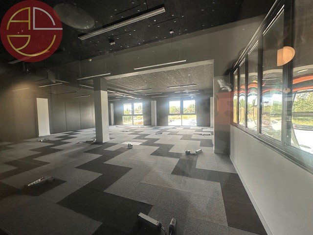 A louer Bureaux 125 m² Labège