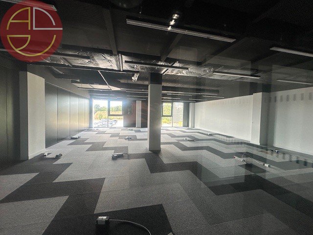 A vendre Bureaux 500 m² Labège