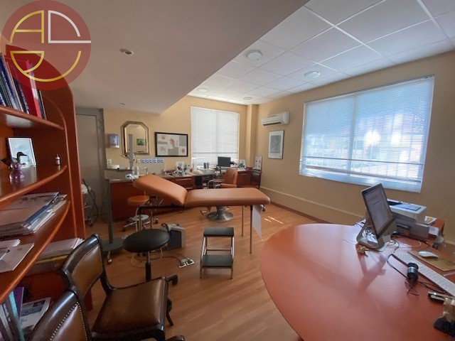 A vendre Local commercial  345 m² Colomiers