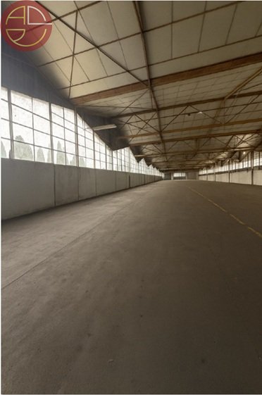 A louer Entrepôt 6 000 m² - Divisible - Goyrans