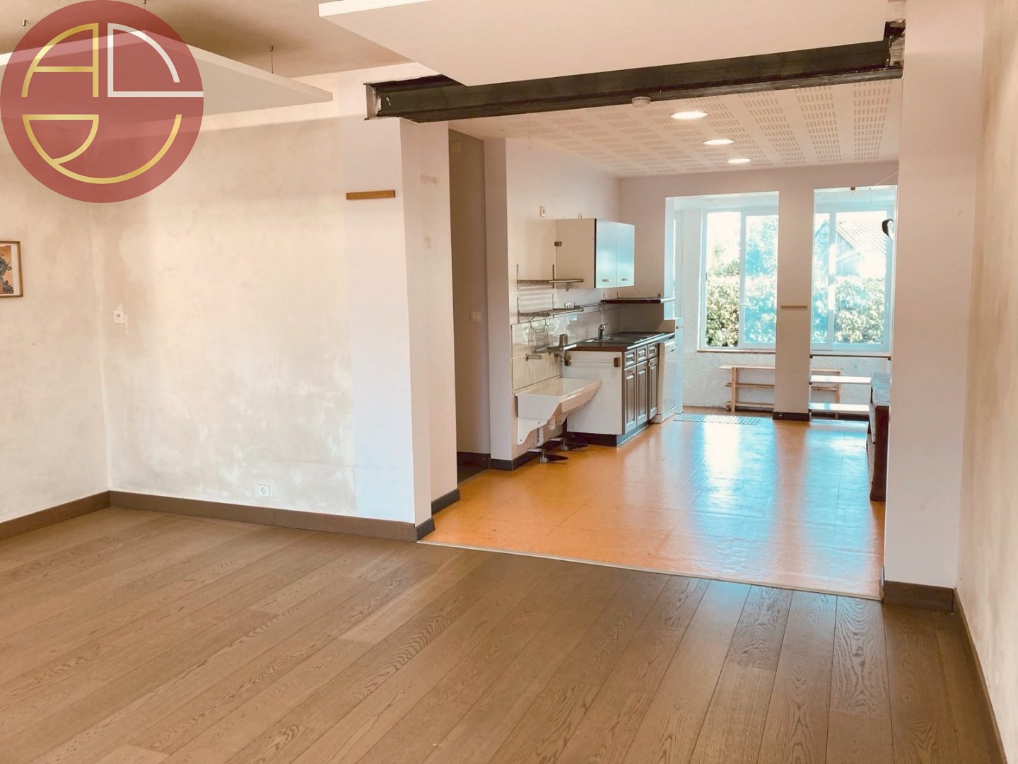 A vendre Bureaux 196 m² Aureville