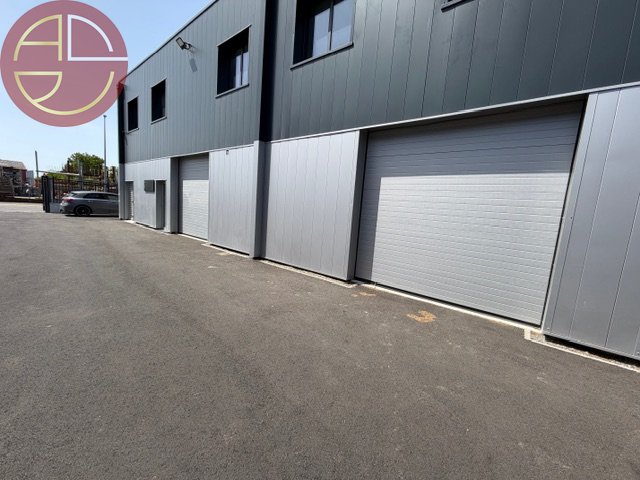 A louer Entrepôt 212 m² Cugnaux