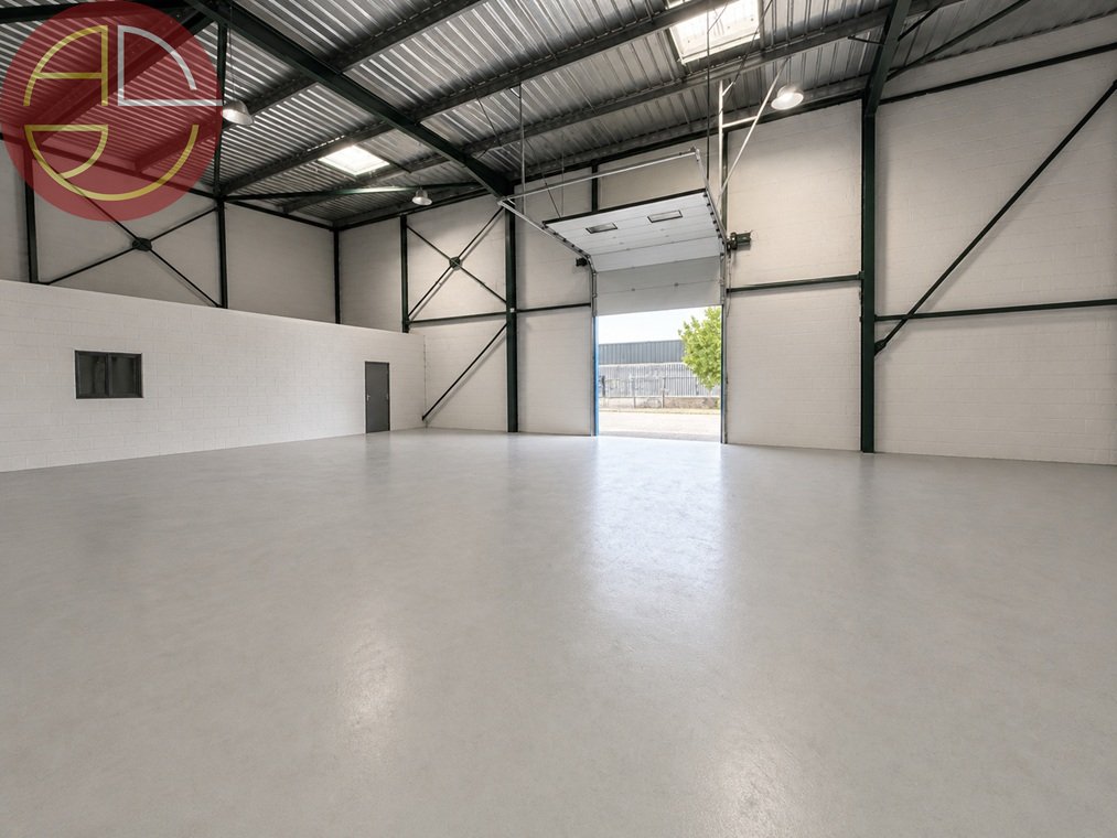 A louer Entrepôt 385 m² Plaisance-du-Touch